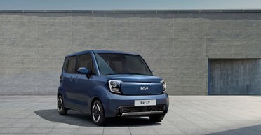 Бестселлер за $20 400: дешевый электрокар Kia раскупили на полтора года вперед (фото)