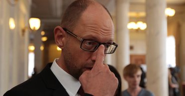 Ошибки прошлого: пять промахов экс-премьера Арсения Яценюка