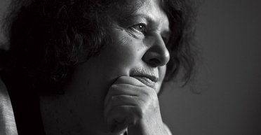 Толпа всегда ужасна, — режиссер Марина Разбежкина