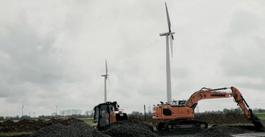 З допомогою Росії: Китай може перетворити вітрові турбіни на "зброю" проти Німеччини і ЄС