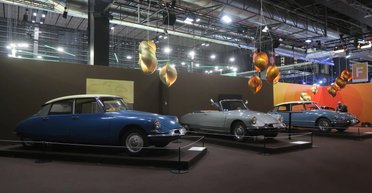 Богиня стиля и инноваций: самый известный Citroen празднует 70-летие (фото, видео)