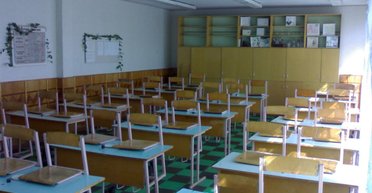 Родителям угрожают: на оккупированной Херсонщине весь класс отказался вставать под гимн РФ