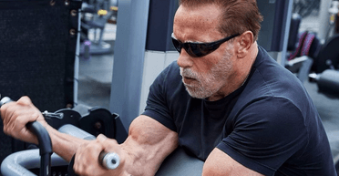 "Став трохи більше машиною": Шварценеггер переніс складну операцію