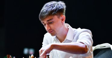 Російський шахіст програв на чемпіонаті світу, навіть не торкнувшись фігур