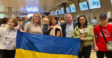 Выкупаем целые рейсы: из Израиля нужно вывезти почти 2 тысячи граждан Украины, — посол Корнийчук