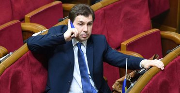 На местных выборах кандидаты не должны рекламировать себя, как стиральный порошок, — Александр Черненко