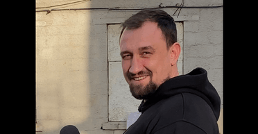 Бывшая жена волонтера Кошельника обвинила его в растрате волонтерских средств, — СМИ