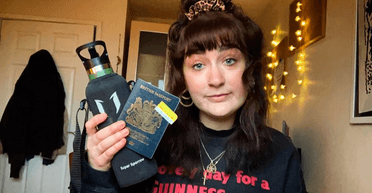 Скандал в аеропорту: пасажирку змусили "дорого" заплатити за пляшку для води (фото)