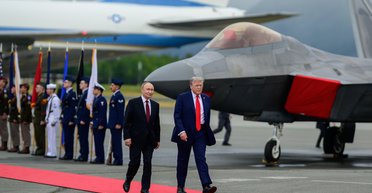 Признание русского государственным и предоставление статуса УПЦ МП: что предусматривает план США и РФ