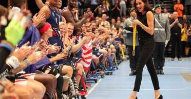 Меган Маркл зняла обручку: що сталося