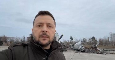 "Це символічно": Володимир Зеленський звернувся з Гостомеля до українців (відео)