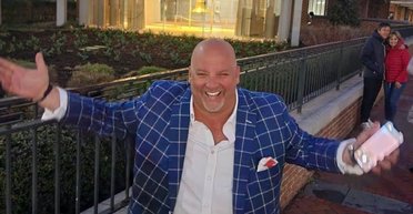 Афера на сотни миллионов долларов: мужчина тратил чужие деньги на яхты и машины