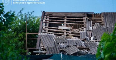 "Понівечені будинки": ЗС РФ чотири рази вдарили "шахедами" по Запоріжжю (фото, відео)