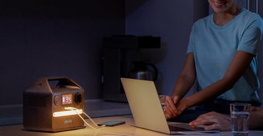 Недорога зарядна станція на випадок блекаутів: яку модель радять експерти у 2026 році (фото)