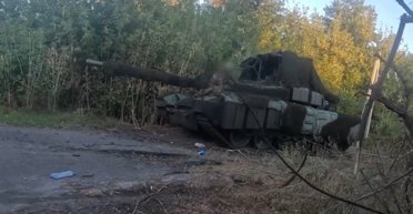Під Курськом бійці ЗСУ захопили новітній російський танк Т-80БВМ (відео)