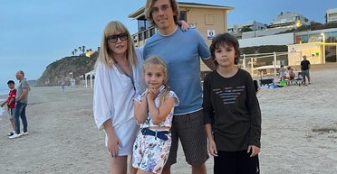 Дітям Максима Галкіна та Алли Пугачової виповнилося 10 років (фото, відео)