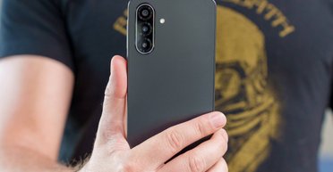 Гроші на вітер: чому новий смартфон Samsung розчарував експертів (фото)