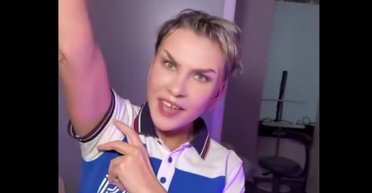 Назвали "сопляком": в РФ пенсионерка сделала пластику, чтобы стать похожей на певца Шамана (видео)