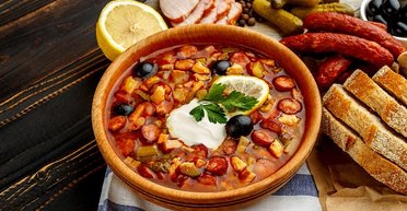 Як в домашніх умовах приготувати класичну солянку, як в ресторані