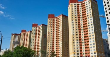 У ЖК "Еврика" передали квартири університету Шевченка: будинки комплексу вже на стадії активної добудови