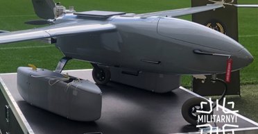 Несет 25 кг взрывчатки: в Украине показали новый БПЛА самолетного типа Cargo (фото)