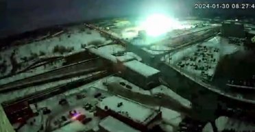 В Москве произошел взрыв на электроподстанции: "кислотную" вспышку было видно за городом (видео)