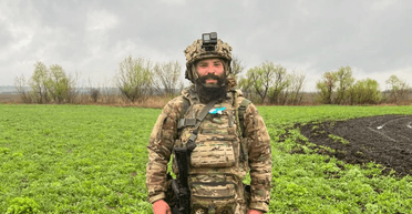 "Не протягну і 10 днів": Віктор Розовий "відзначив" річницю поранення (фото)