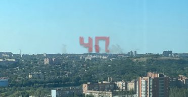 В Донецке прогремели взрывы в районе железнодорожного вокзала (фото)