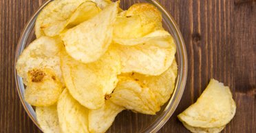 Чипси та картопля фрі стануть безпечнішими: знайдено спосіб знизити ризик раку