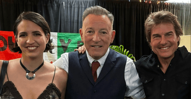 Ймовірна дівчина Тома Круза відповіла на чутки про роман з актором (фото)