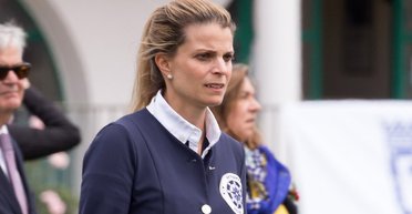 Проклятье рода Онассис: наследница миллиардов впервые за долгое время вышла в свет