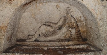 Неординарное открытие: в Турции во дворе дома раскопали уникальное сооружение (фото)