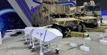 Східний конкурент Storm Shadow: китайці показали новітню ракету-невидимку CM-98