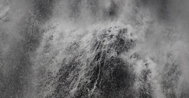 Где скрыт самый большой водопад в мире: поток высотой 3,5 км невозможно увидеть