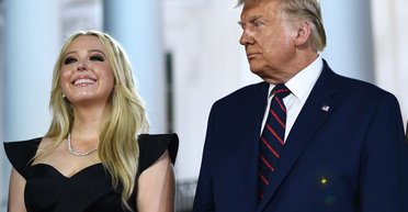Стане дідусем в 11-й раз: донька Дональда Трампа вагітна первістком (фото)