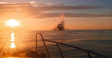 В Черном море на мине подорвалось гражданское судно: есть пострадавшие (фото)