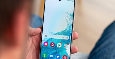 Samsung умышленно замедляла смартфоны: каких моделей это коснулось (фото)