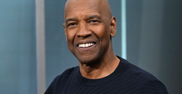 Дензел Вашингтон напередодні 70-річчя похрестився й отримав ліцензію пастора (відео)