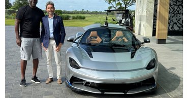 Майкл Джордан показал свой уникальный электросуперкар ценой более 2 миллионов евро (фото)