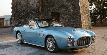 Спорткар BMW Z4 превратили в необычный родстер в стиле 60-х (фото)