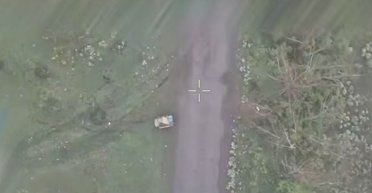 Провез 12 километров: робот эвакуировал с поля боя раненого бойца НГУ (видео)