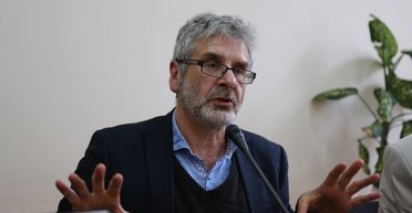 В Украине идет борьба народа с паразитической элитой советского образца, — Александр Эткинд