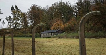 Скандал в Германии: бункеры, построенные узниками Бухенвальда, хотят продать богачам