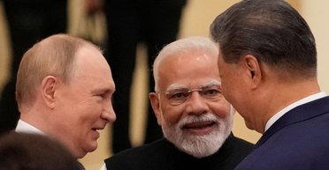 Росія, Китай та Індія на саміті ШОС намагаються започаткувати новий світовий порядок, — Sky News