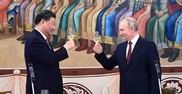 Атака США на Иран еще больше укрепит отношения России и Китая, — Bloomberg