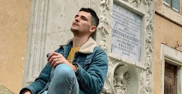 Блогер Карма заявил об угрозах оружием: к инциденту может быть причастен сотрудник ТЦК (видео)