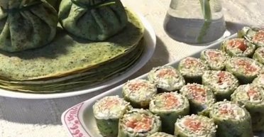 Ярко и необычно: рецепт и варианты подачи шпинатных блинчиков с начинкой (фото)