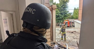 РФ ударила возле здания ТЦК в Кривом Роге: есть пострадавшие среди гражданских, — ВСУ