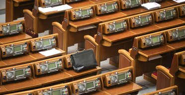 Полураспад коалиции. Кто еще готов покинуть провластное большинство