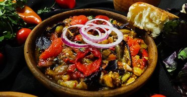 Аджапсандали из баклажанов: рецепт вкусной грузинской закуски